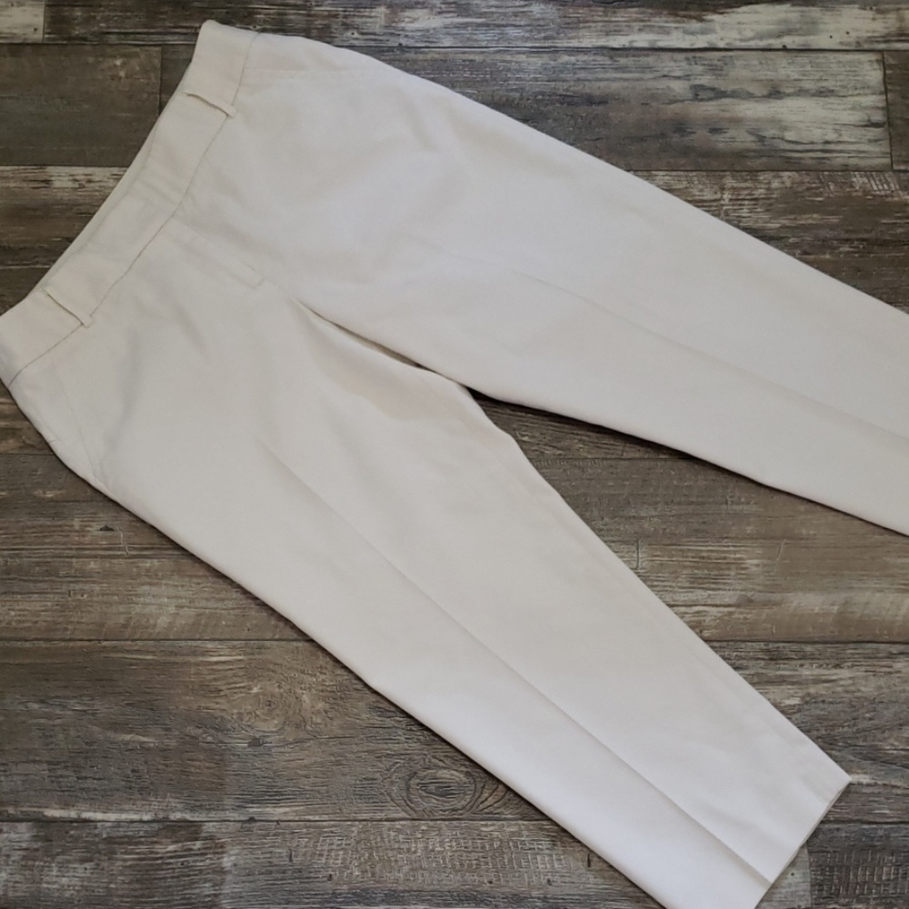 Peace of cloth capris size 8